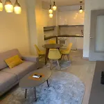 Eluxory Apartament