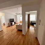 Apartament Eluxory *