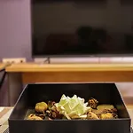 Eluxory Apartament *