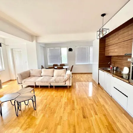 Eluxory Apartman Szkopje