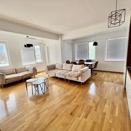 Apartment Eluxory