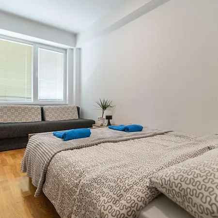 Apartment Eluxory