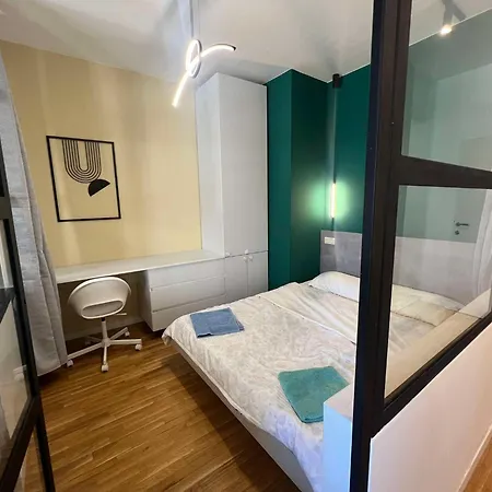 Eluxory Apartment *