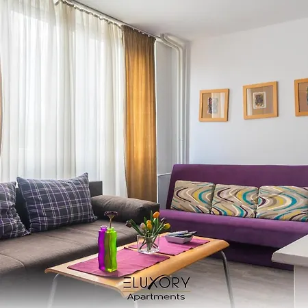 Eluxory