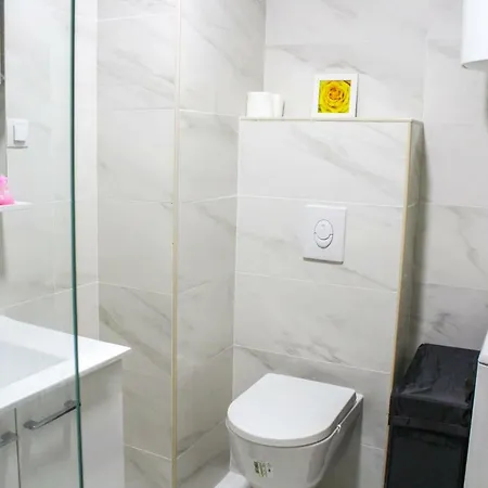 Eluxory סקופיה